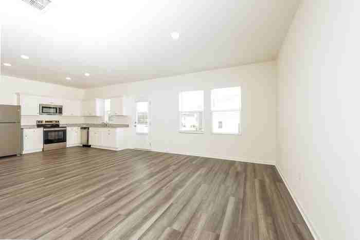 1071 Large Poppy Dr - Photo 5 of 18