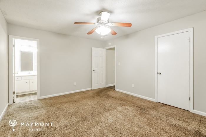 4327 Parkwood Dr - Photo 7 of 11