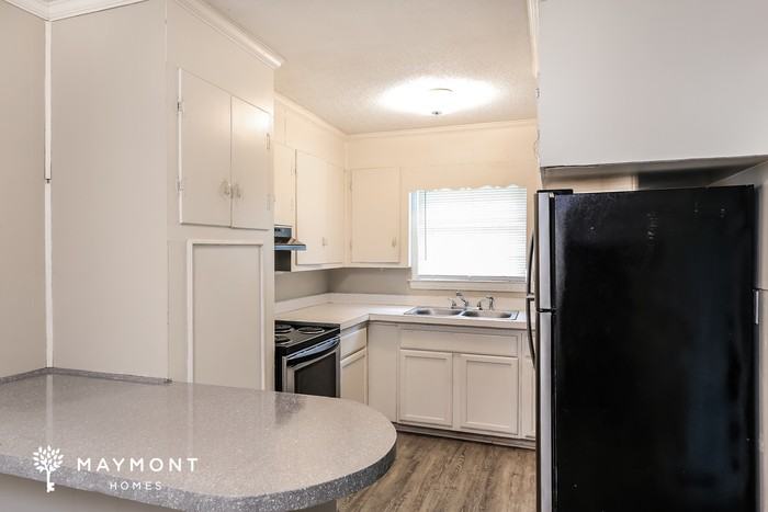 3145 Bronx Rd - Photo 4 of 11