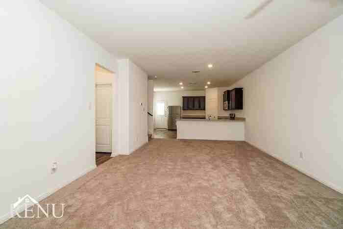 17041 Dusty Boots Ln - Photo 6 of 25