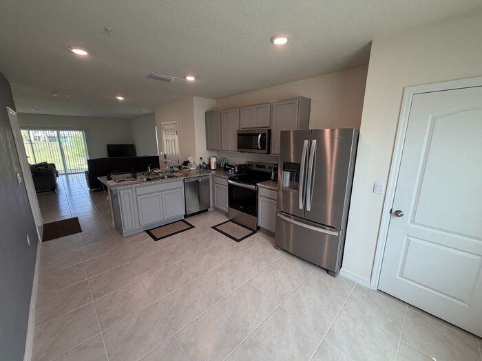 3476 Major Oak Blvd - Photo 4 of 16