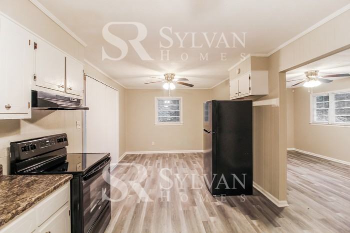 135 Wildwood Dr - Photo 6 of 16