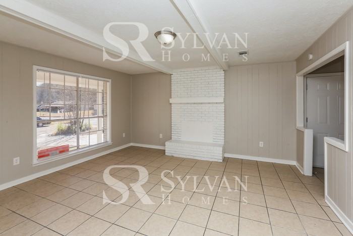 4954 Hanging Oak Dr - Photo 5 of 16