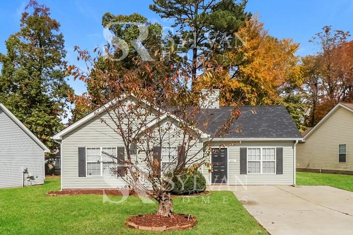 2800 Oneida Rd - Photo 2 of 16