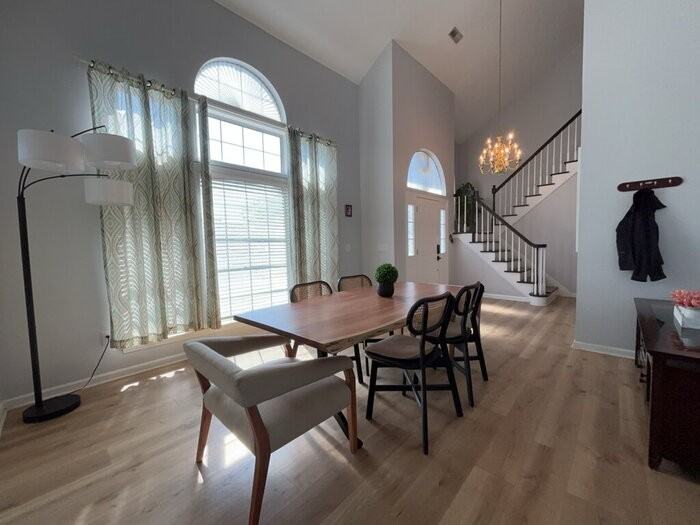 1009 Ariel Ct - Photo 6 of 43