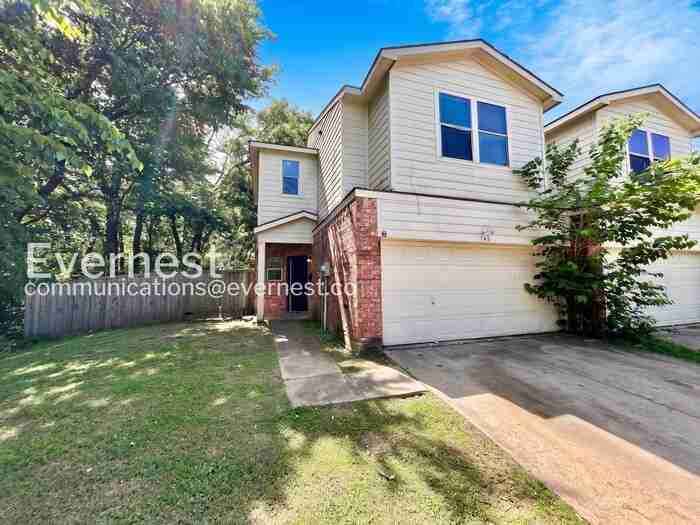 146 Creek Cove Dr - Photo 2 of 25