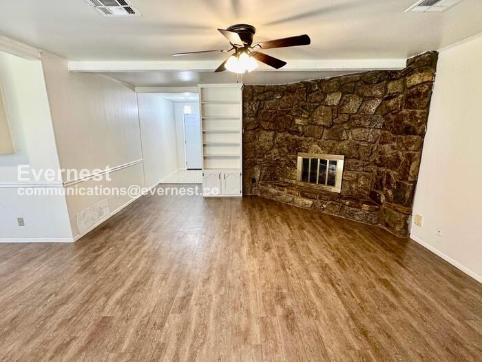 5024 S Birch Ave - Photo 7 of 30