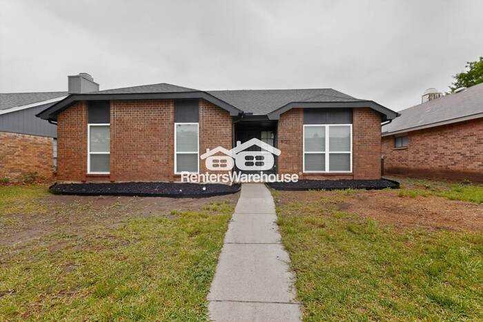 4120 Driscoll Dr - Photo 2 of 32