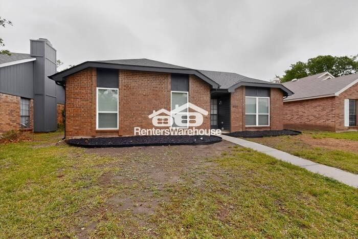 4120 Driscoll Dr - Photo 4 of 32