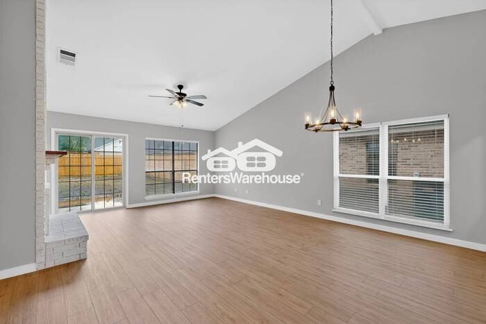 4120 Driscoll Dr - Photo 6 of 32