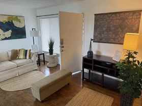 4068 Oakcrest Dr #3 - Photo 1 of 1