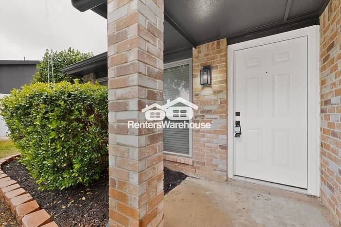 6853 Younger Dr - Photo 6 of 45