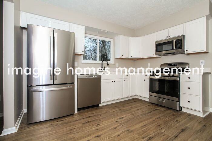 1409 Hilltree Dr - Photo 7 of 20