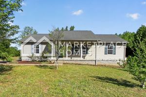 featured image of 11820 Scottsville Rd