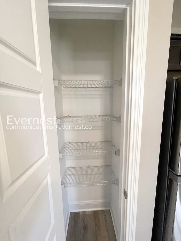 1276 Cardinal Creek Dr - Photo 7 of 29