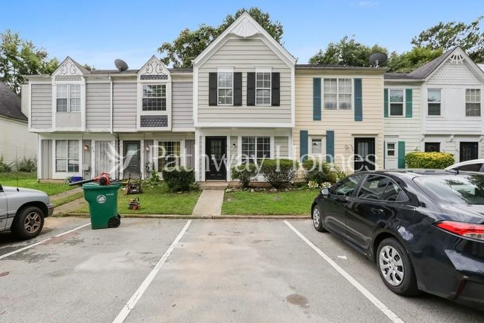 478 Prince Of Wales - Photo 2 of 25