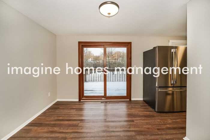 1293 Patton Ct - Photo 6 of 18