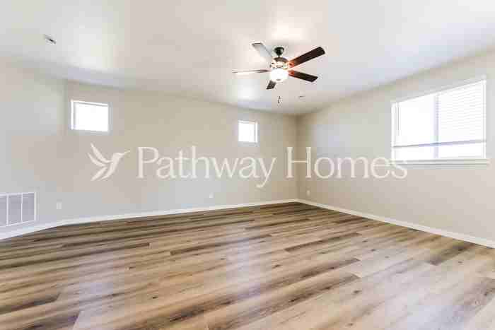 17941 E 94th Ave - Photo 3 of 21