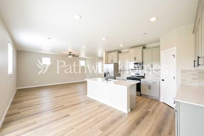 17941 E 94th Ave - Photo 6 of 21