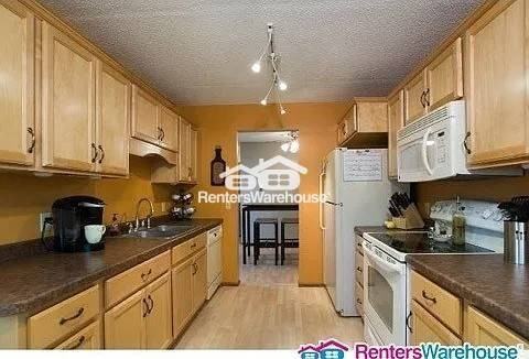 6265 Magda Dr #D - Photo 2 of 14