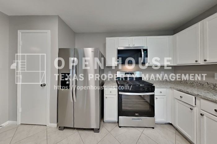 4959 Sentry Woods Ln - Photo 5 of 21