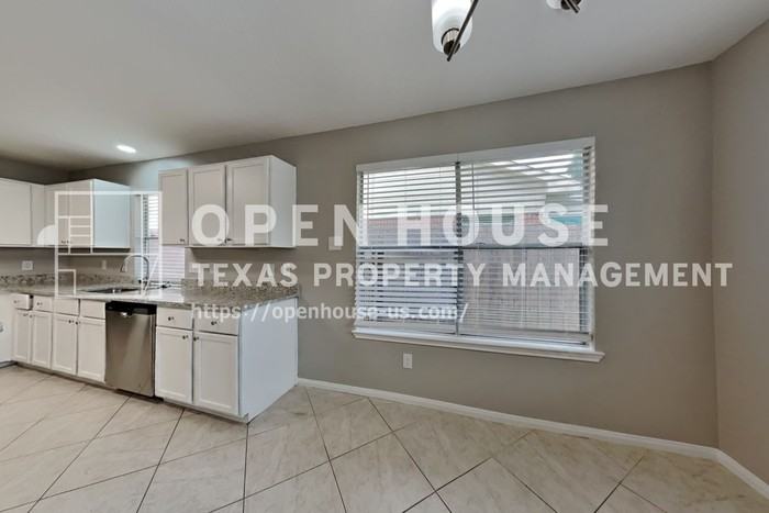 4959 Sentry Woods Ln - Photo 6 of 21