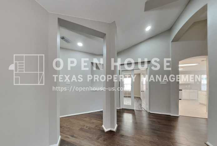 4959 Sentry Woods Ln - Photo 7 of 21