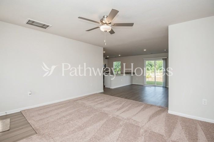 7116 Galway City St - Photo 3 of 18