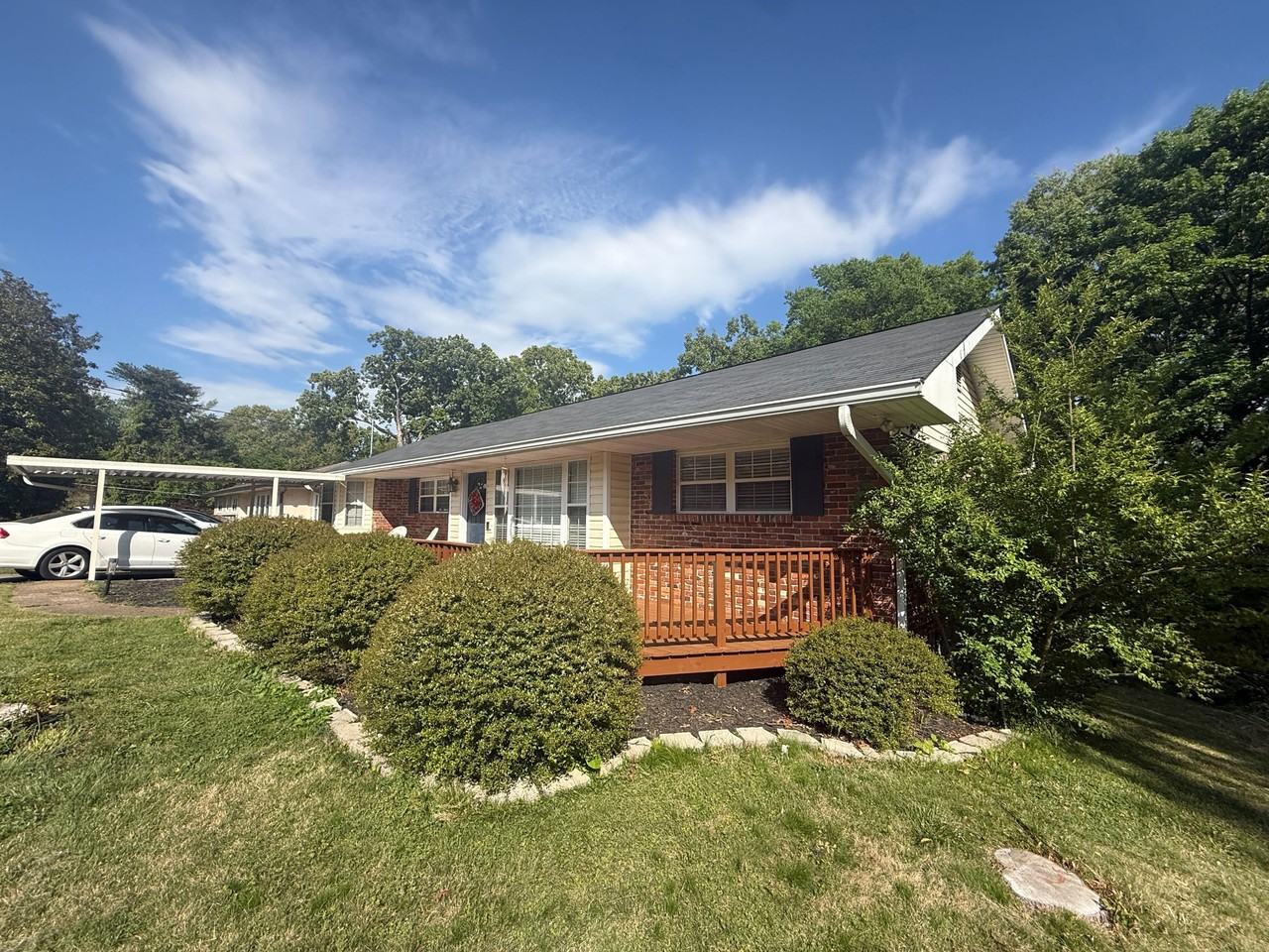 4826 Hunter Trl #NA - Photo 2 of 23