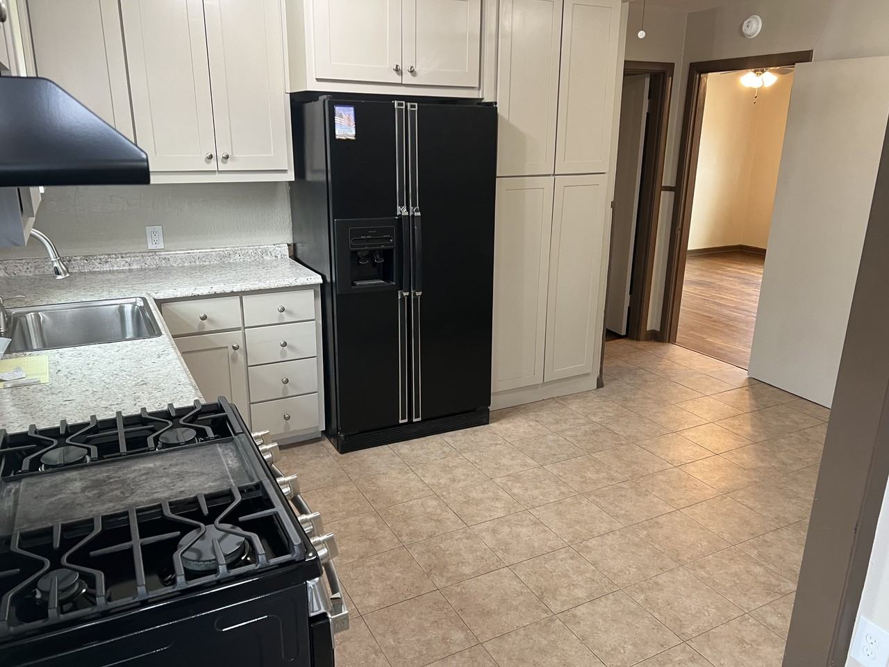 812 Nash St #NA - Photo 3 of 3