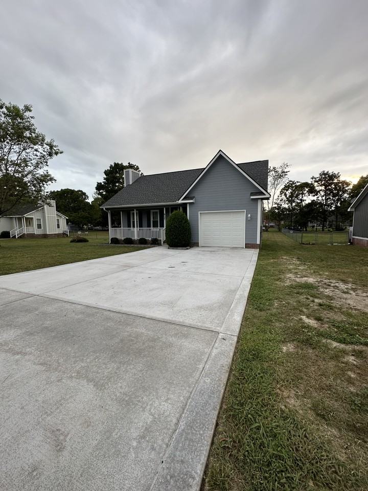 6721 Winthrop Dr #NA - Photo 4 of 38