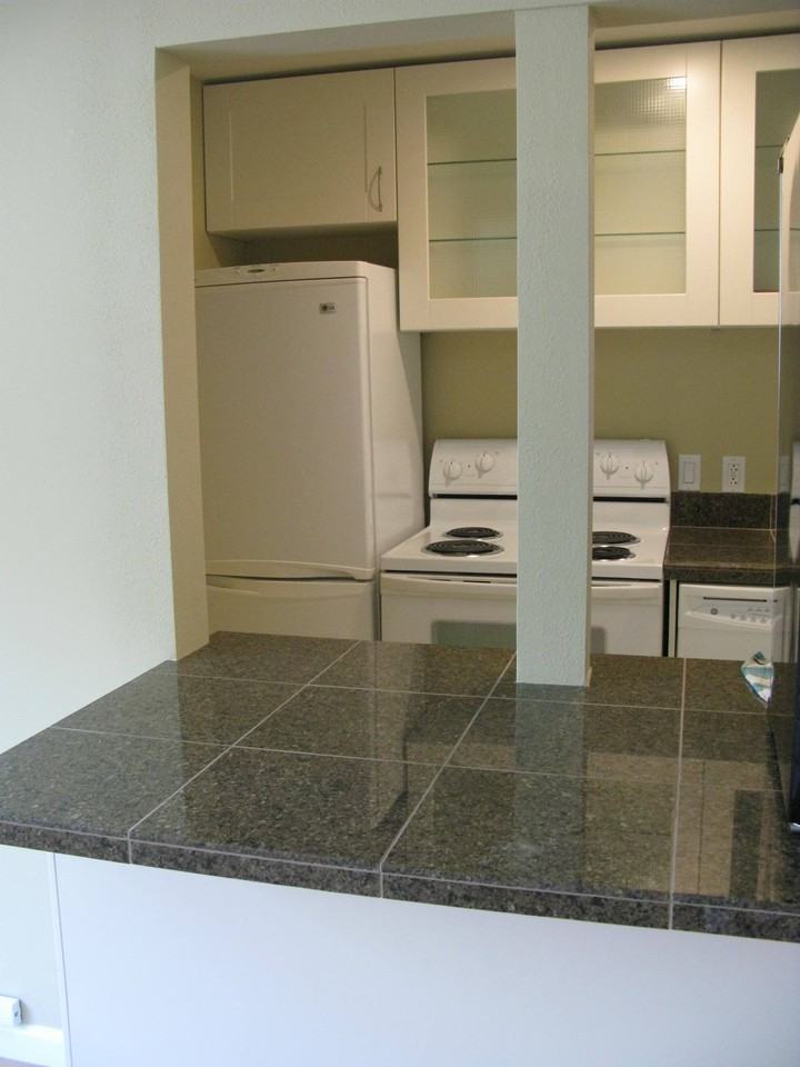 2337 Minor Ave E #2337 - Photo 2 of 13