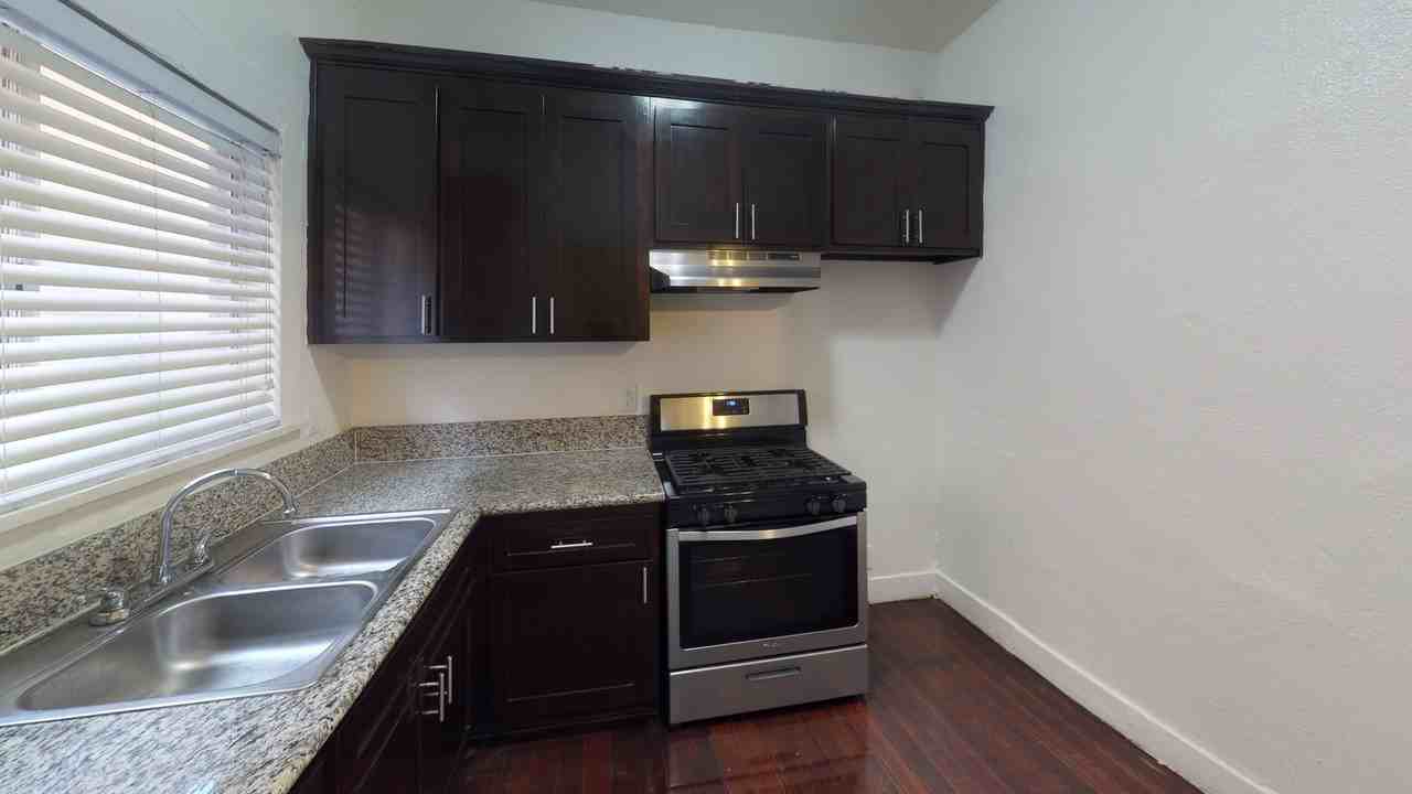 Casa Bonita Apartments...Gorgeous Newly Remodeled Apartments...Hardwood Floors! - Photo 7 of 7