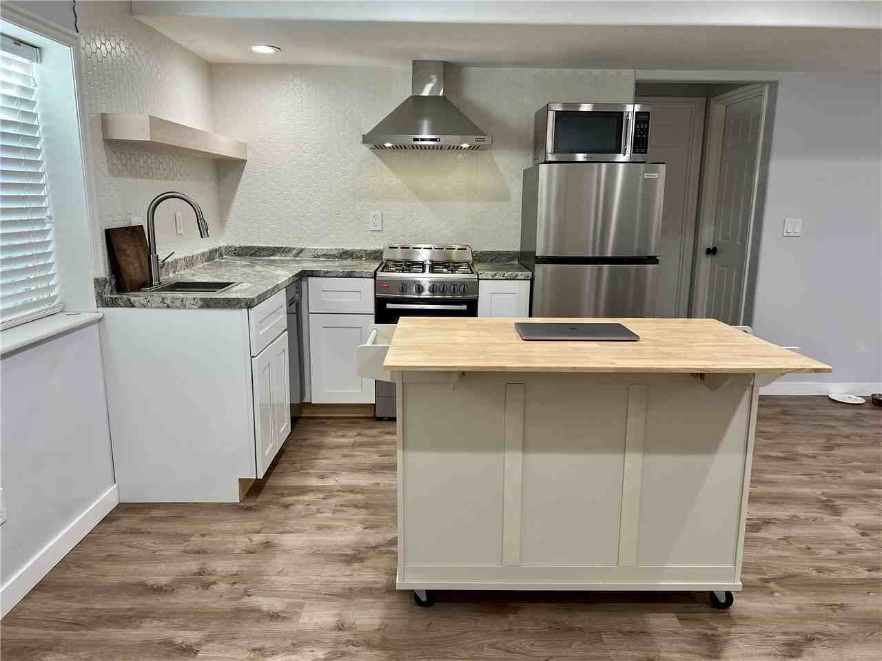 1277 W Granite Dr - Photo 3 of 15