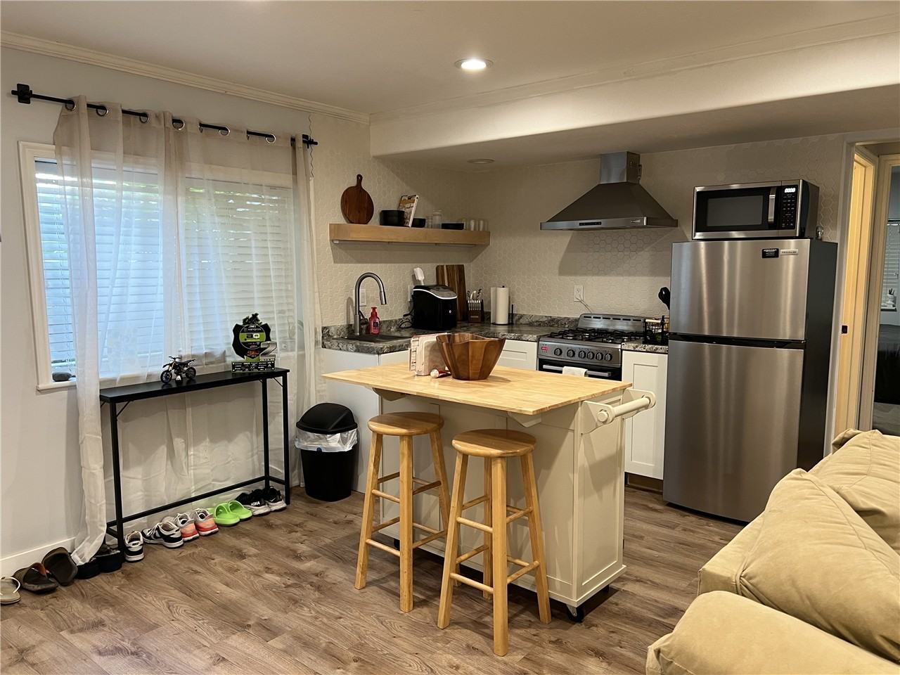 1277 W Granite Dr - Photo 4 of 15