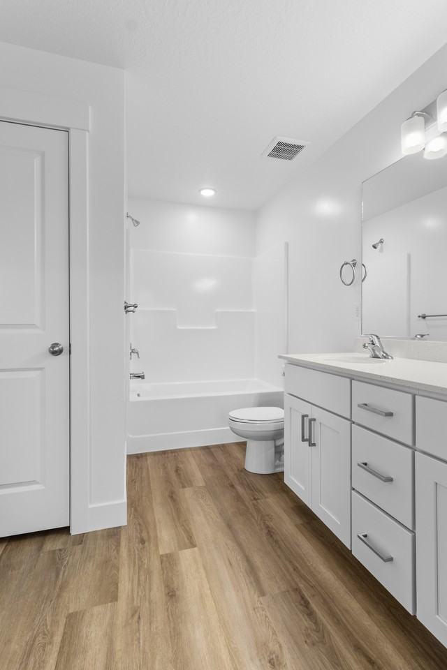 285 Wn - Photo 4 of 12