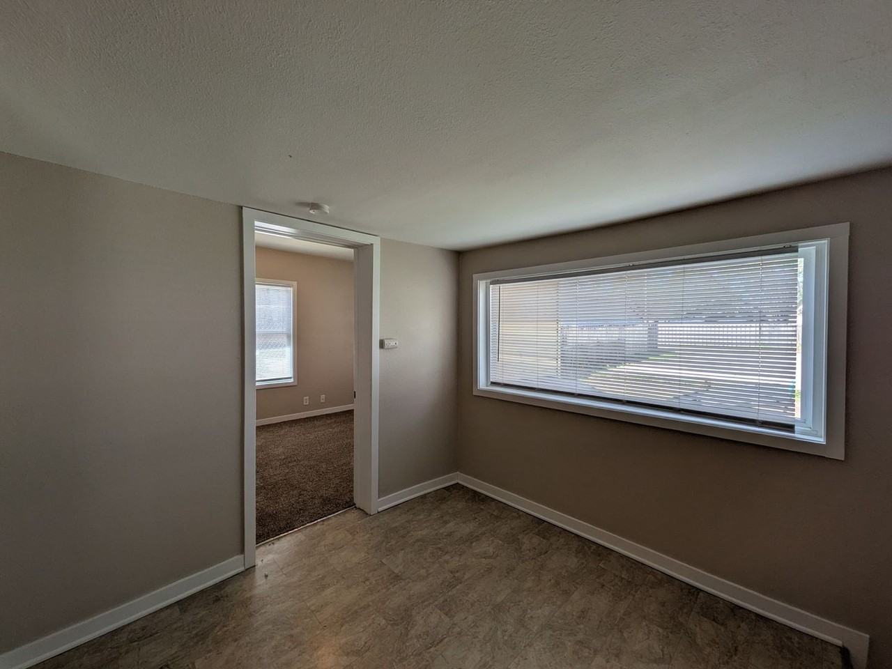 2120 Capitol Ave - Photo 7 of 27