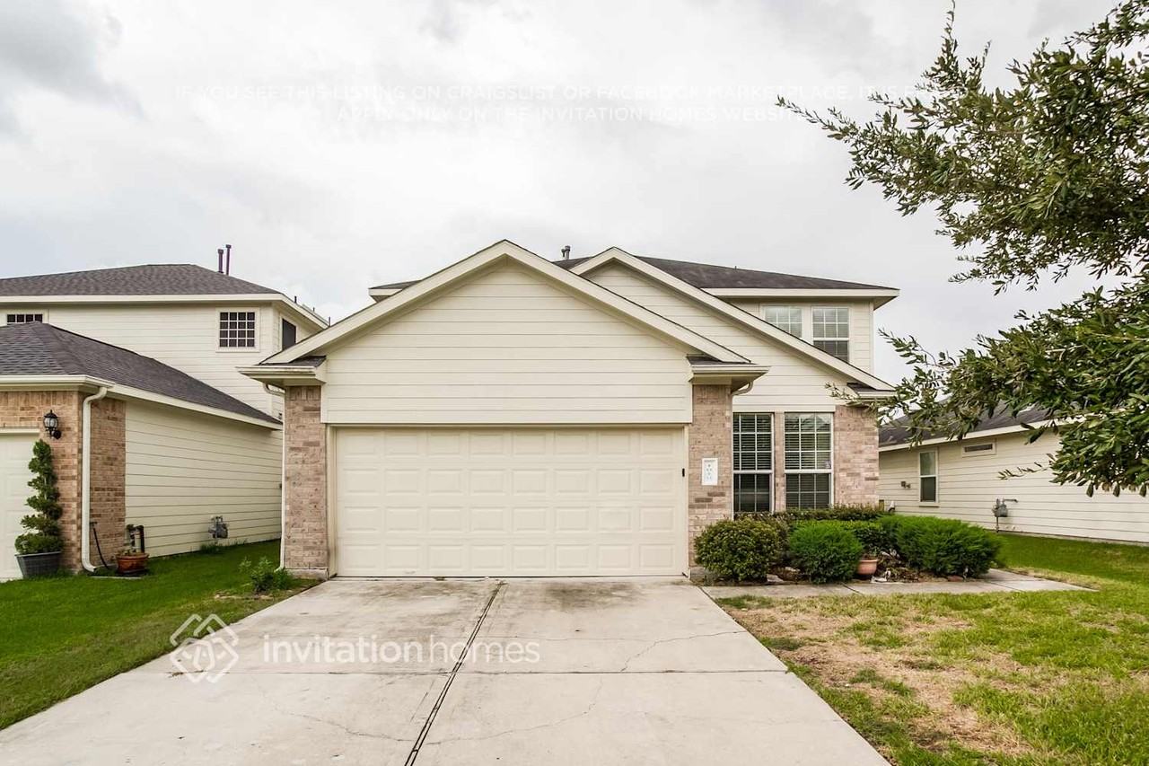 1010 Doubletree Glen Dr - Photo 2 of 20