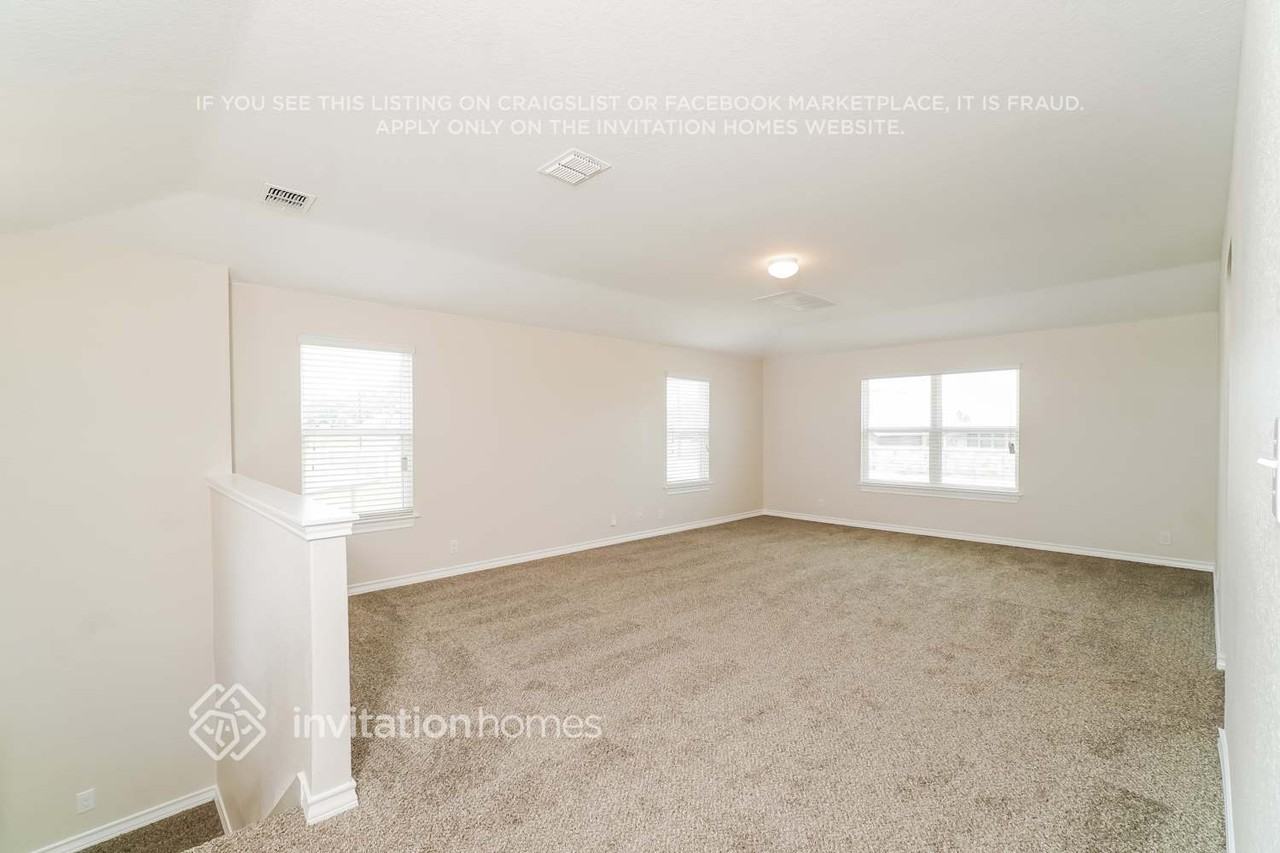 8907 Taylor Grv - Photo 7 of 14