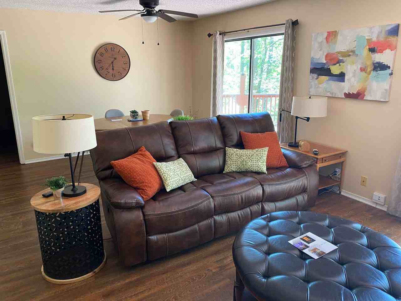 4 Astorga Cir - Photo 3 of 25