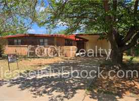 featured image of 2726 68th St