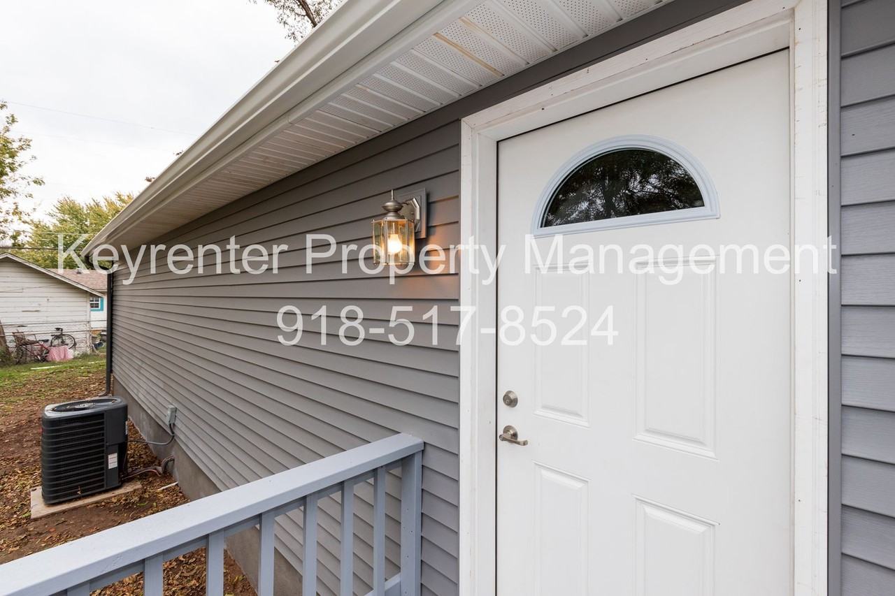 1623 N Atlanta Ave - Photo 7 of 34