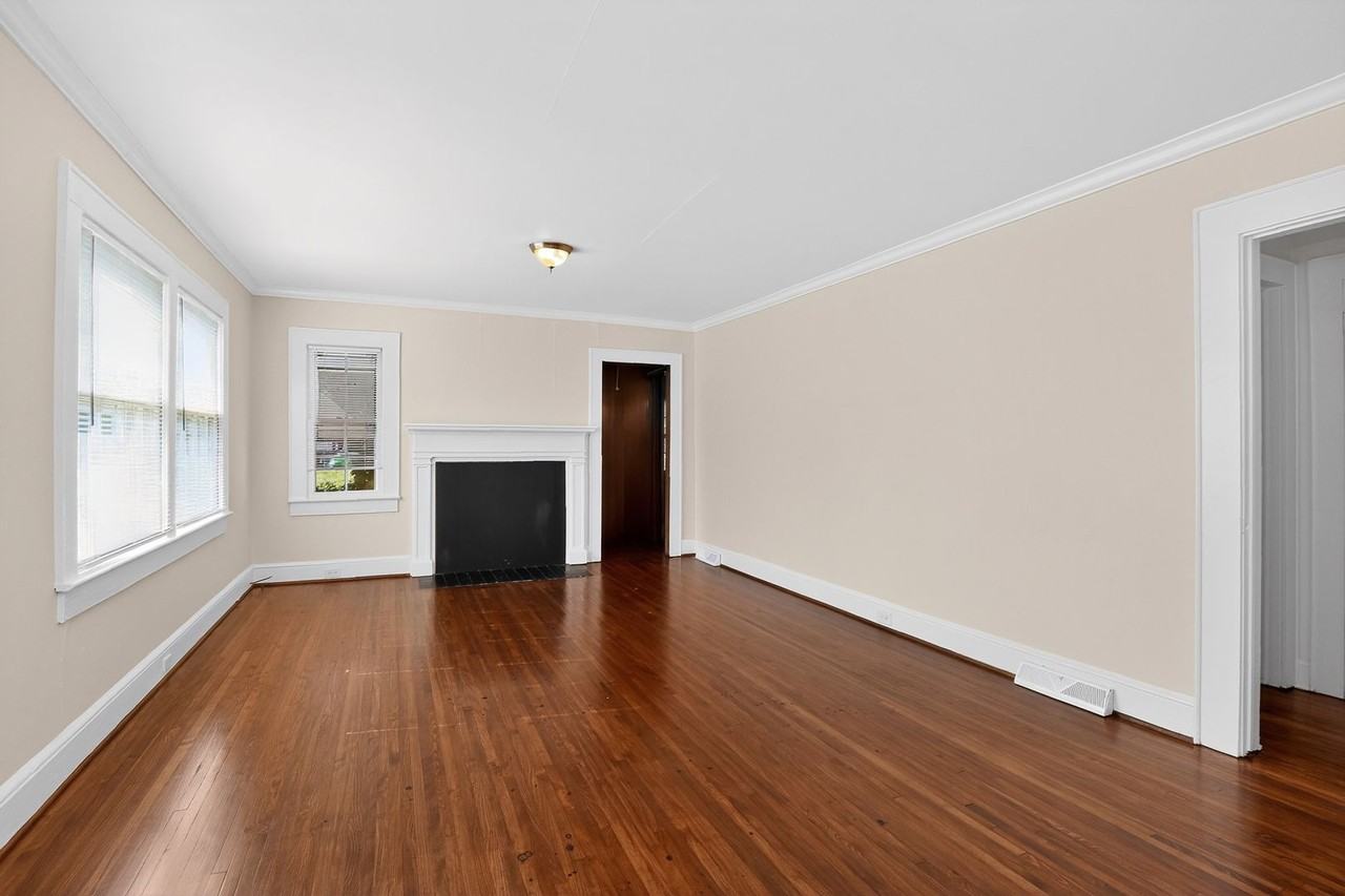 4812 4812 EWT Harris Blvd. - Photo 5 of 20