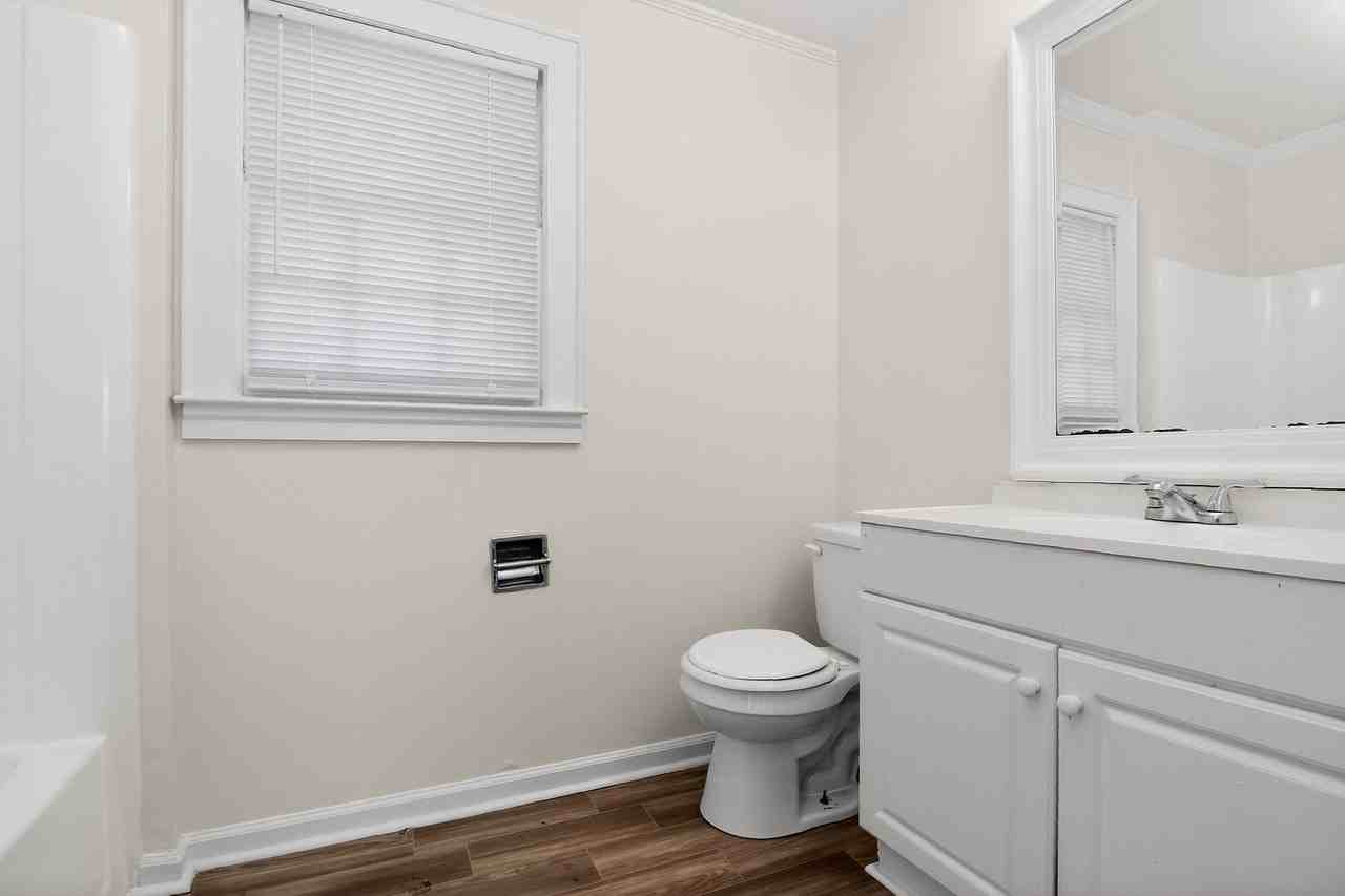 4812 4812 EWT Harris Blvd. - Photo 7 of 20