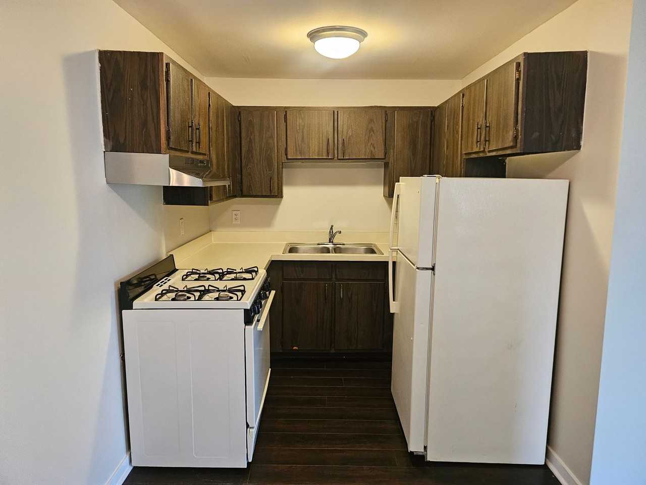 1200 Light Rd - Photo 2 of 12