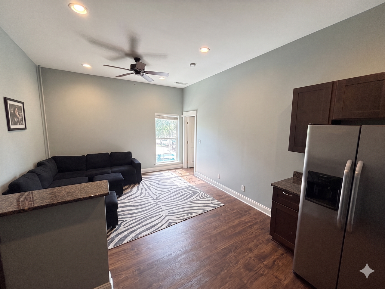 North Thomas 472-492 - Photo 2 of 50