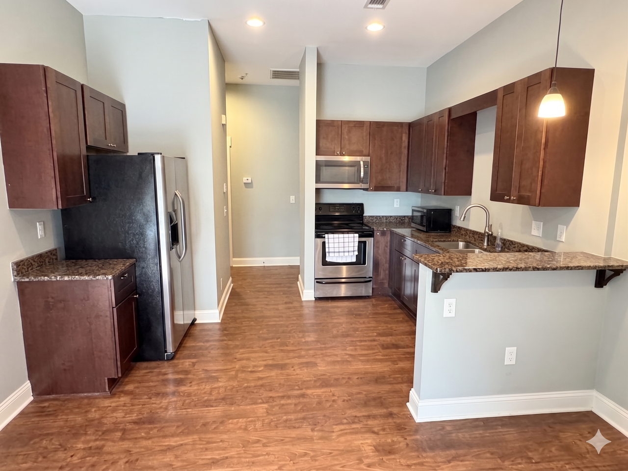 North Thomas 472-492 - Photo 3 of 50