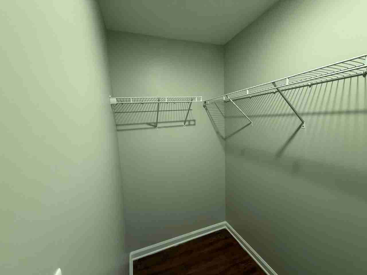 6044 Humphreys Dr - Photo 4 of 13