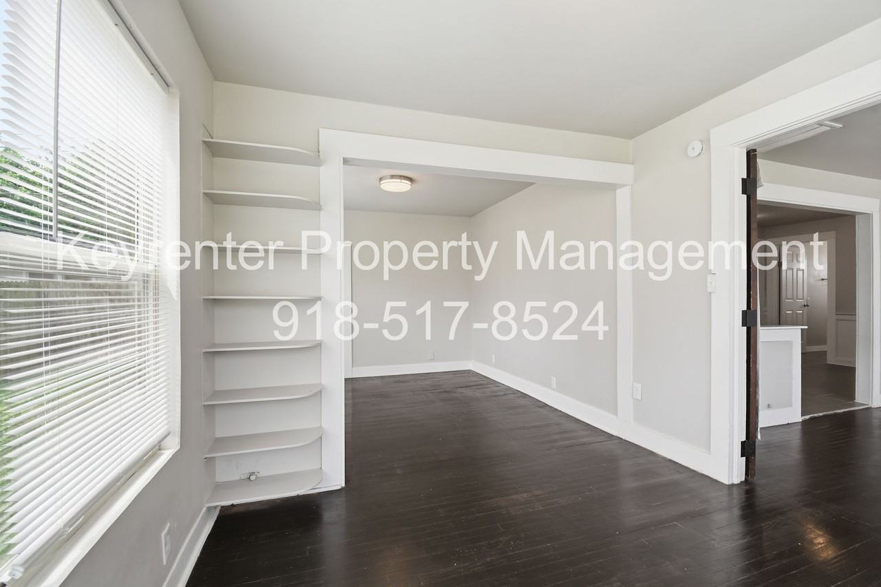 1724 S Jamestown Ave - Photo 4 of 23