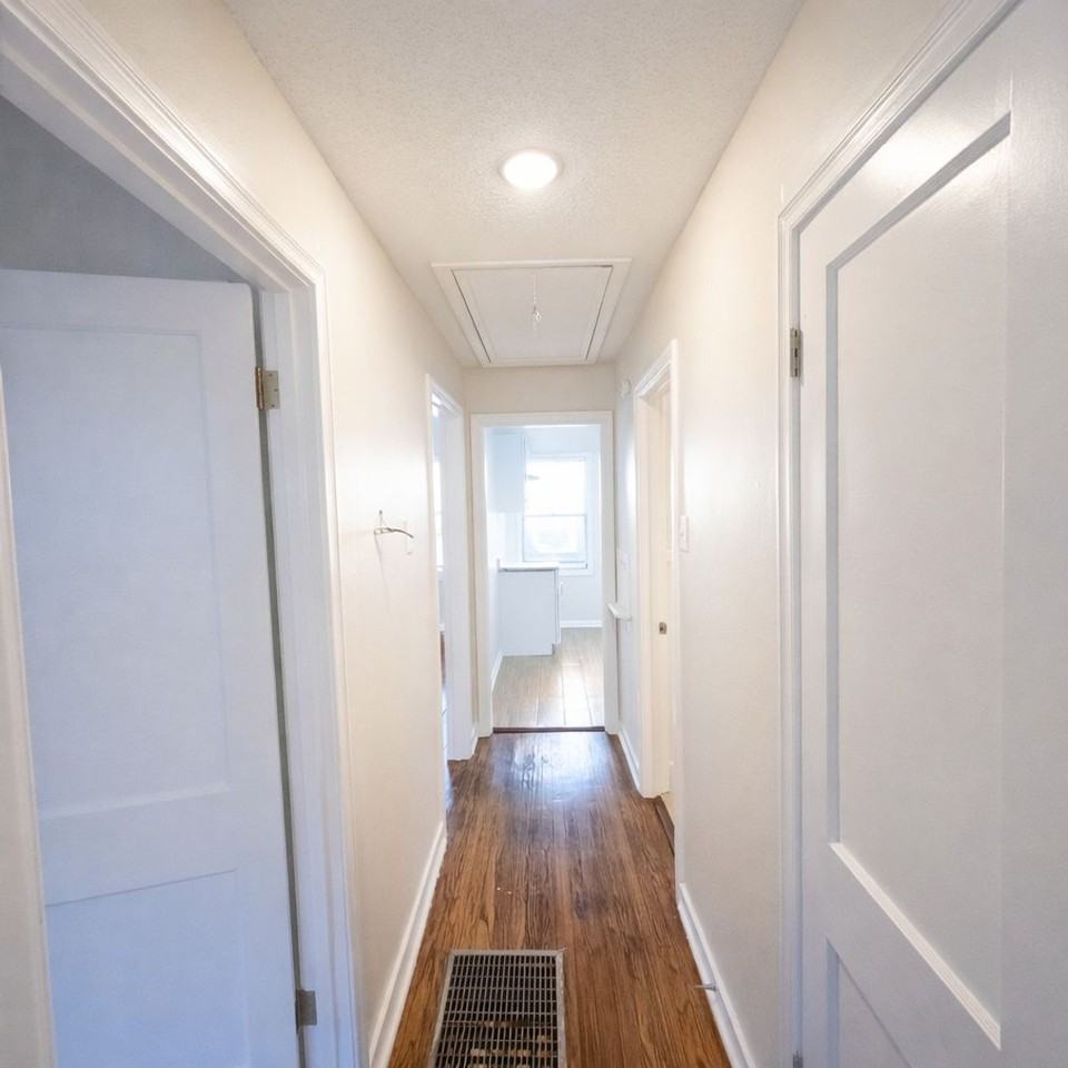 842 Brower St - Photo 7 of 7